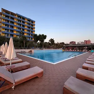 https://hotel-bahamas.albaniahotels.org
